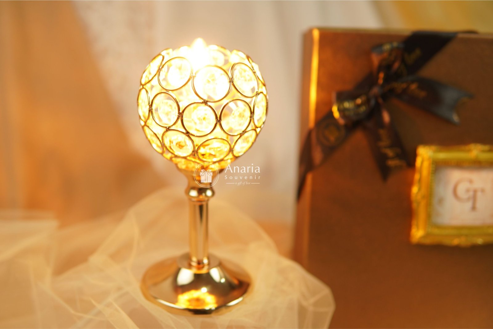 Cartiere Crystal Lamp