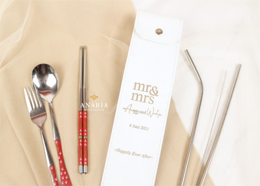 SOUVENIR DINING SET PACKAGE