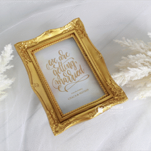 Dyandra Photo Frame
