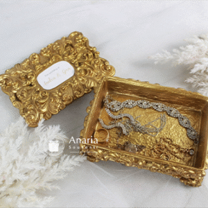 Queen Rose Jewelry Holder
