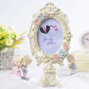 Standing Frame Oval Jasmine